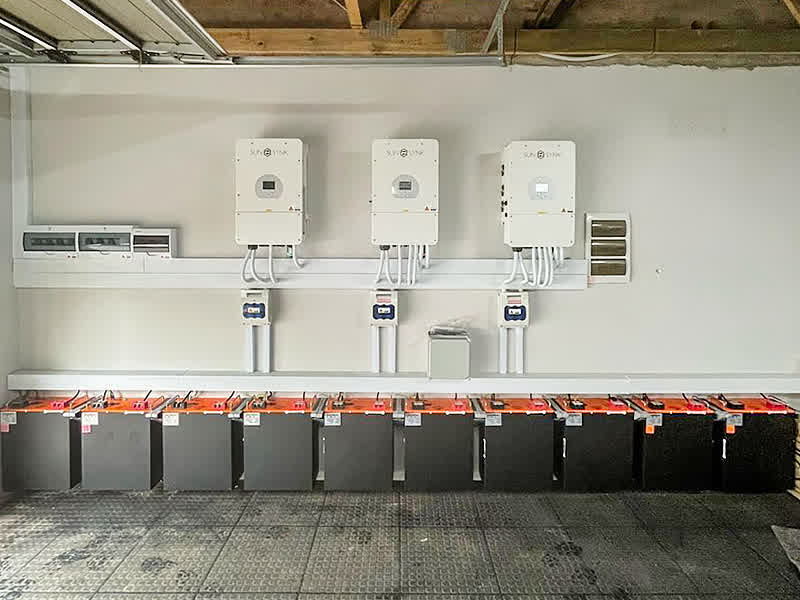 A Sunsynk master installer at work in Gqeberha (Port Elizabeth)